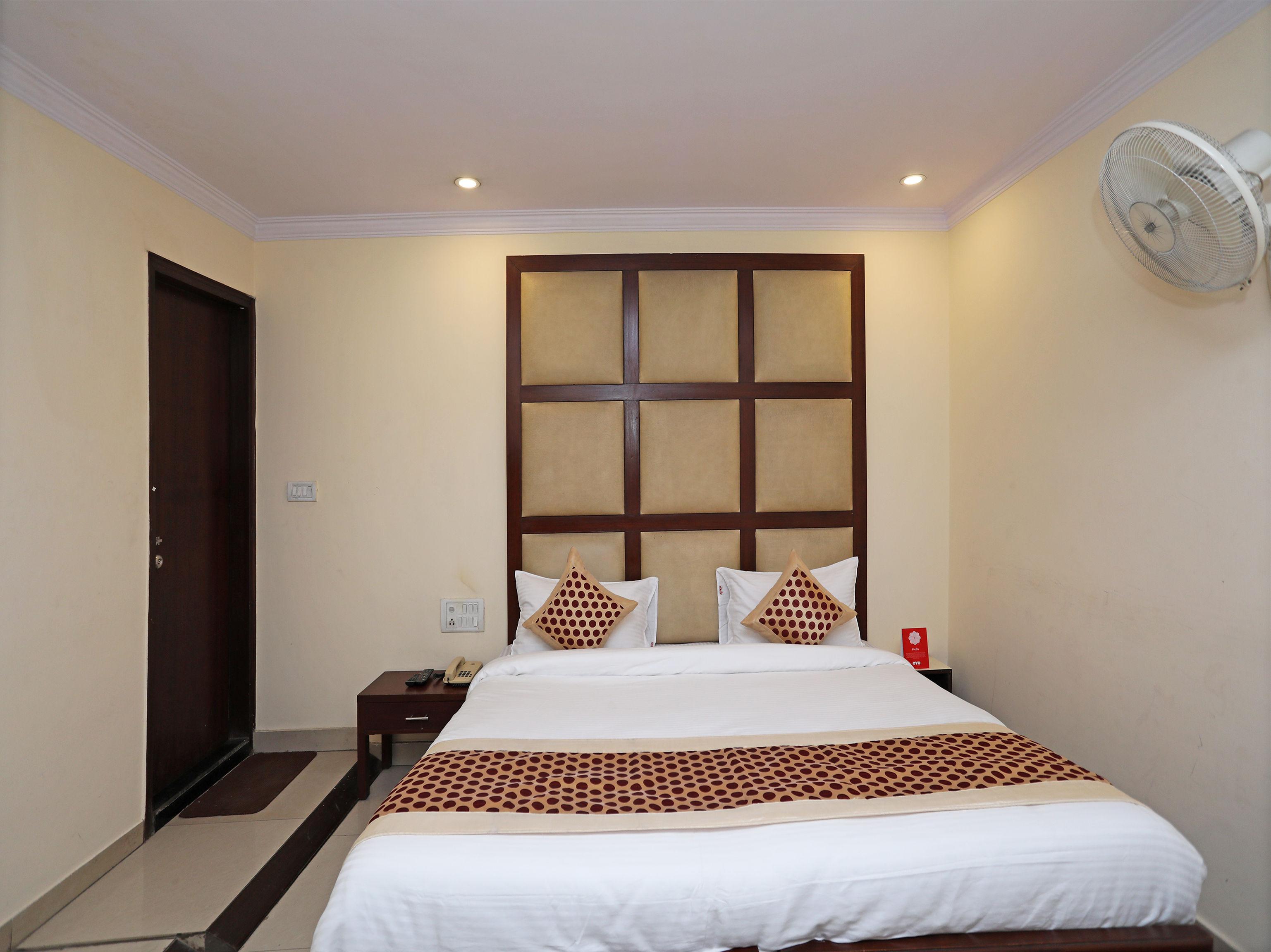 Capital O 10750 Hotel Vivek Nueva Delhi Exterior foto