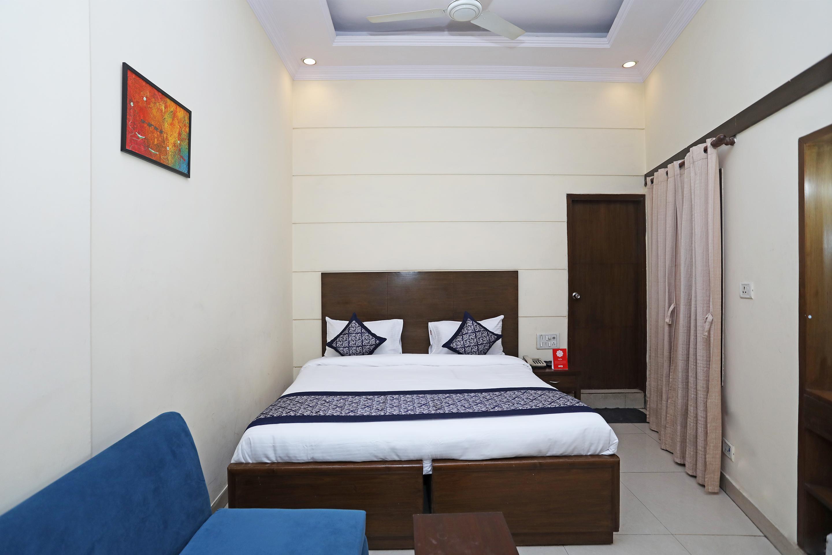 Capital O 10750 Hotel Vivek Nueva Delhi Exterior foto